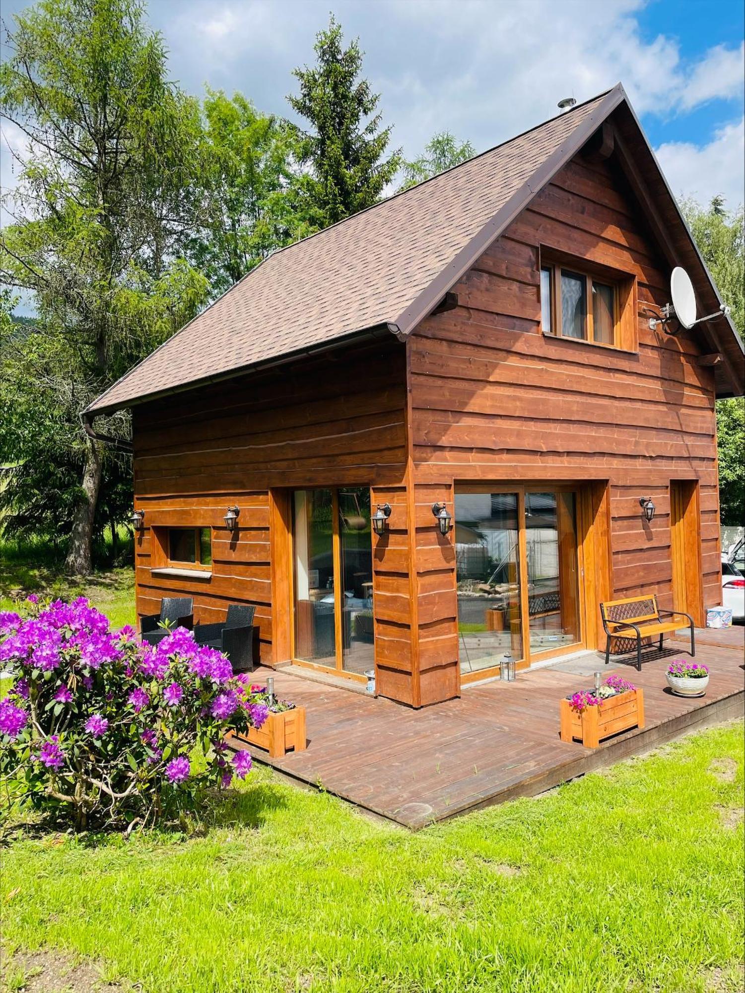 Villa Srub V Oderi à Hroznetin Extérieur photo